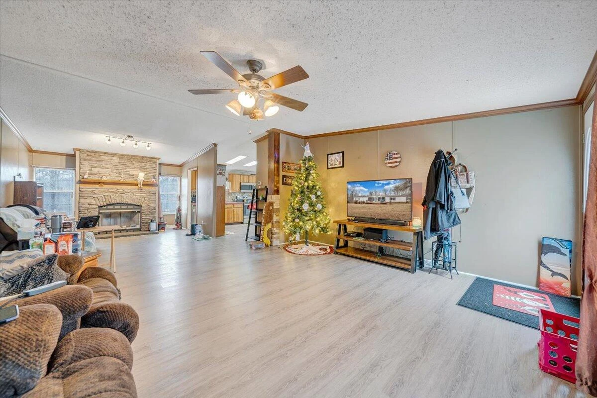 5705 Fork Mountain RD - Photo 5