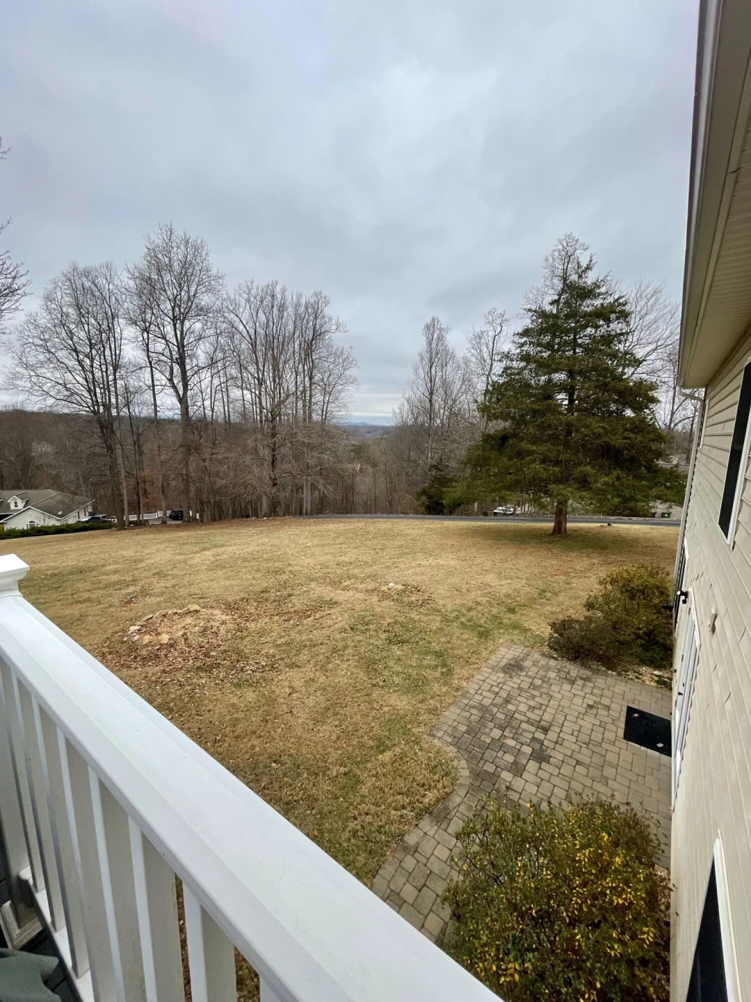 1625 Morewood RD - Photo 4