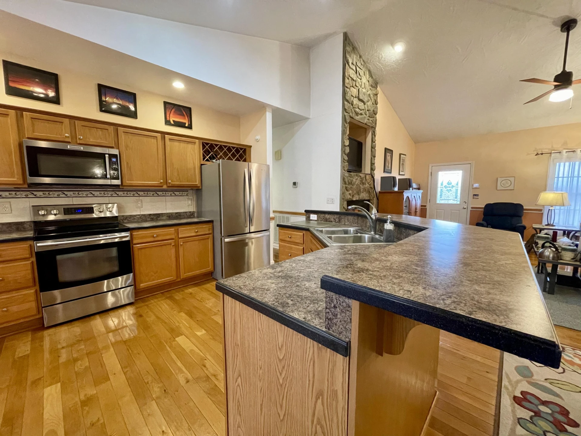 1625 Morewood RD - Photo 40
