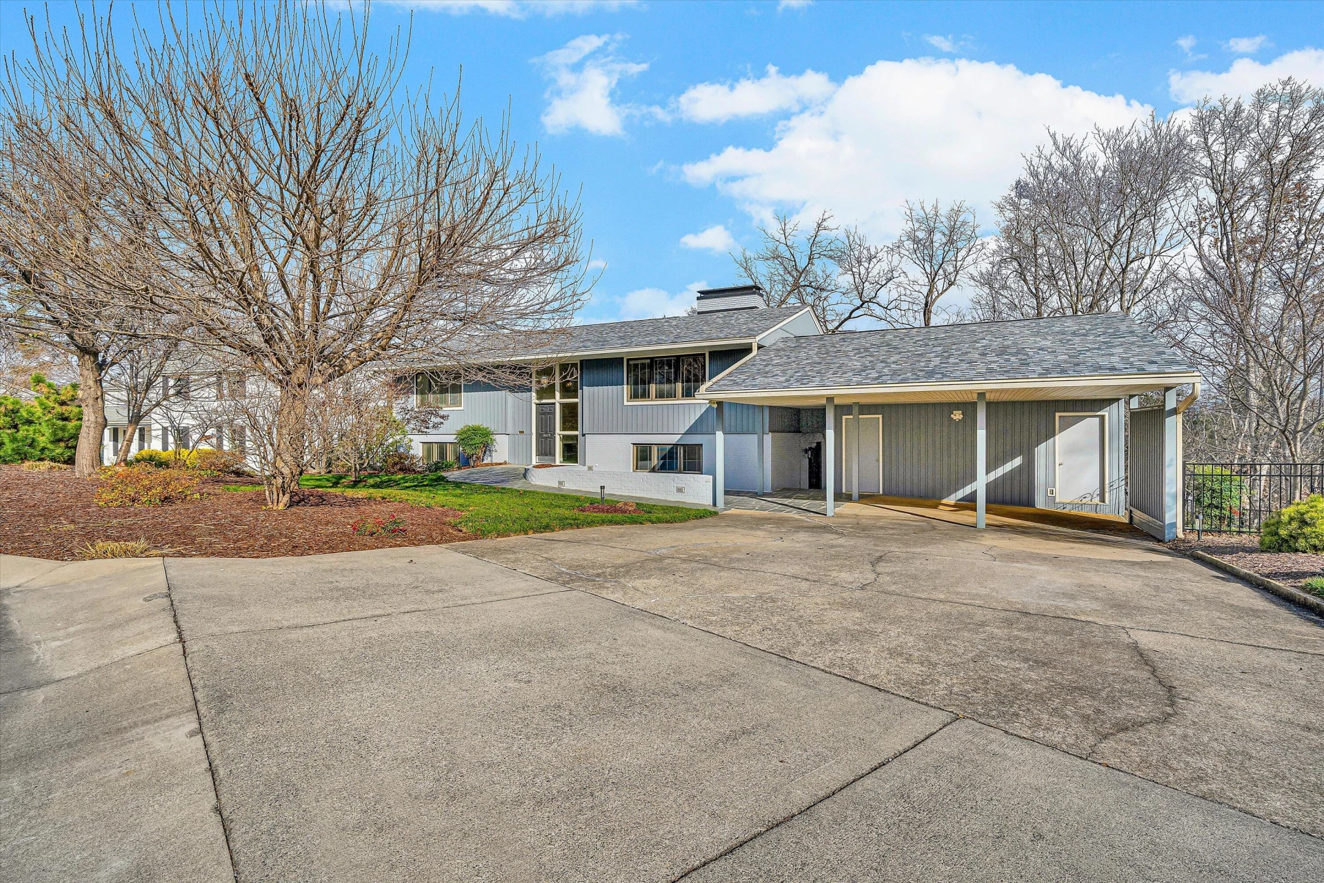 1609 Blair RD SW - Photo 5