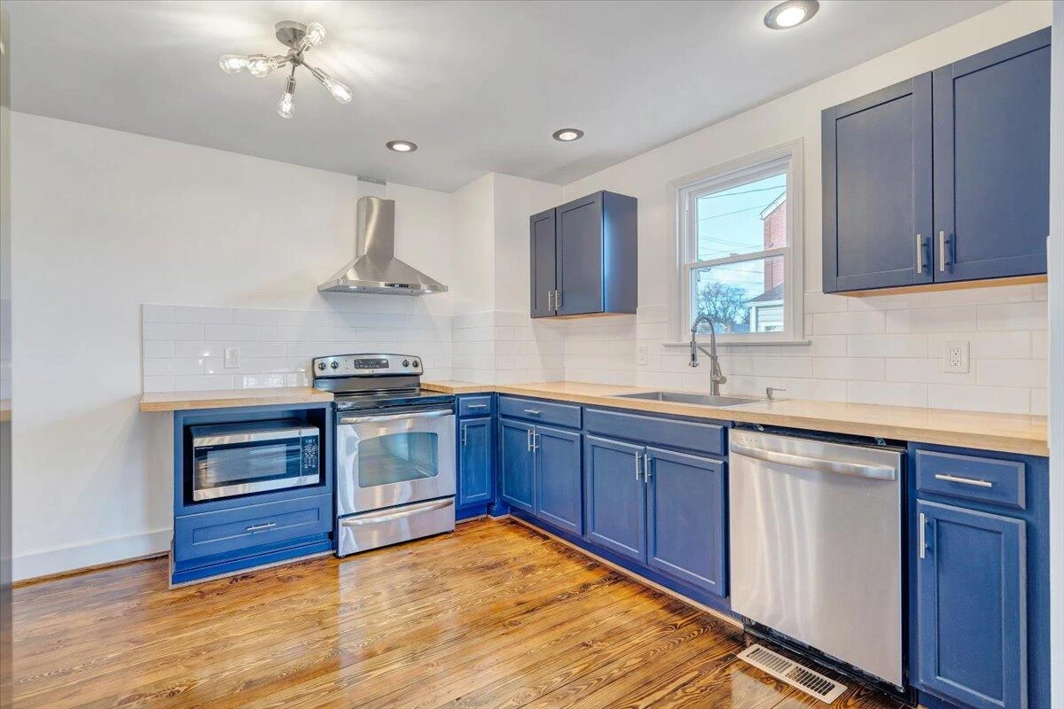4713 Delray ST NW - Photo 28