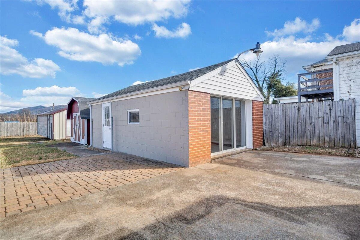 4713 Delray ST NW - Photo 39