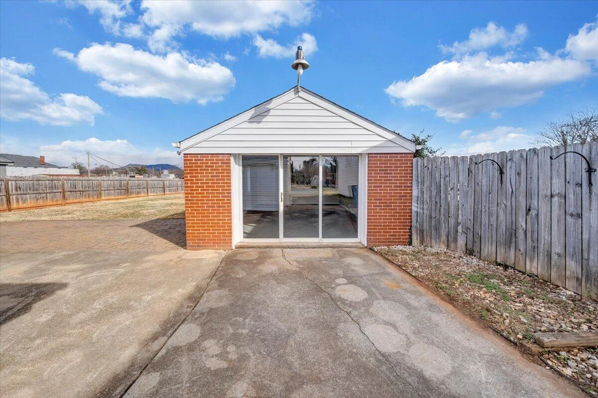 4713 Delray ST NW - Photo 40