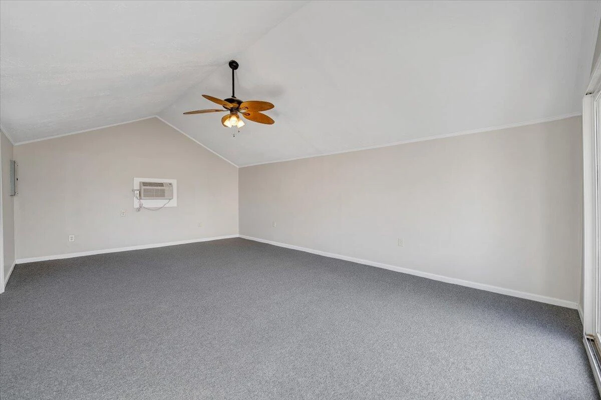 4713 Delray ST NW - Photo 41