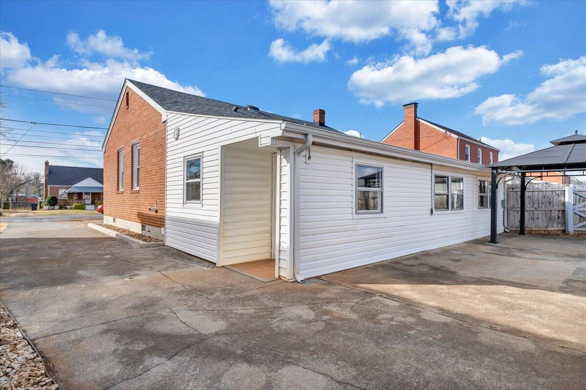 4713 Delray ST NW - Photo 54