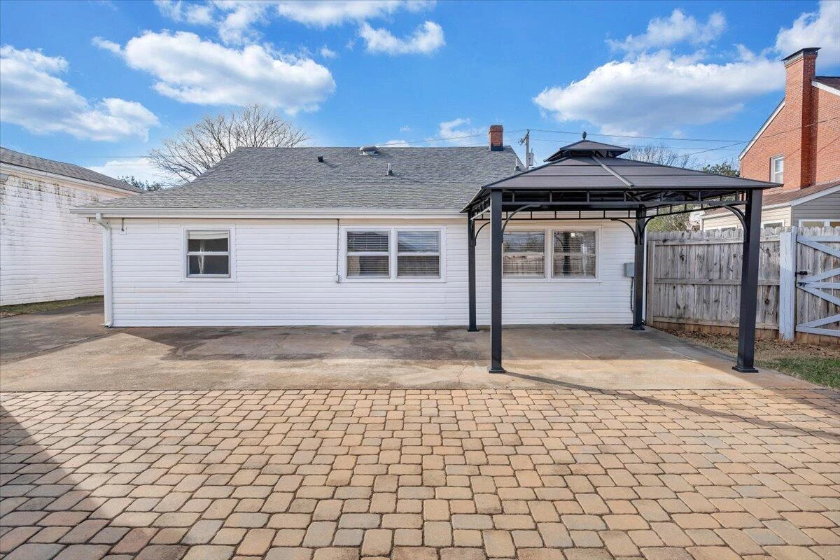 4713 Delray ST NW - Photo 6