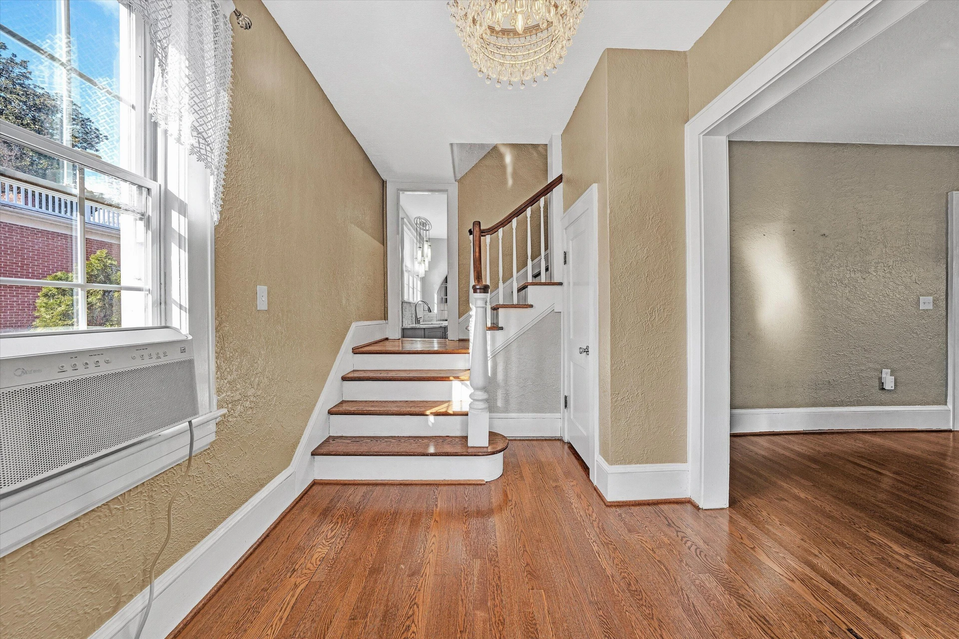 2705 Wycliffe AVE SW - Photo 14