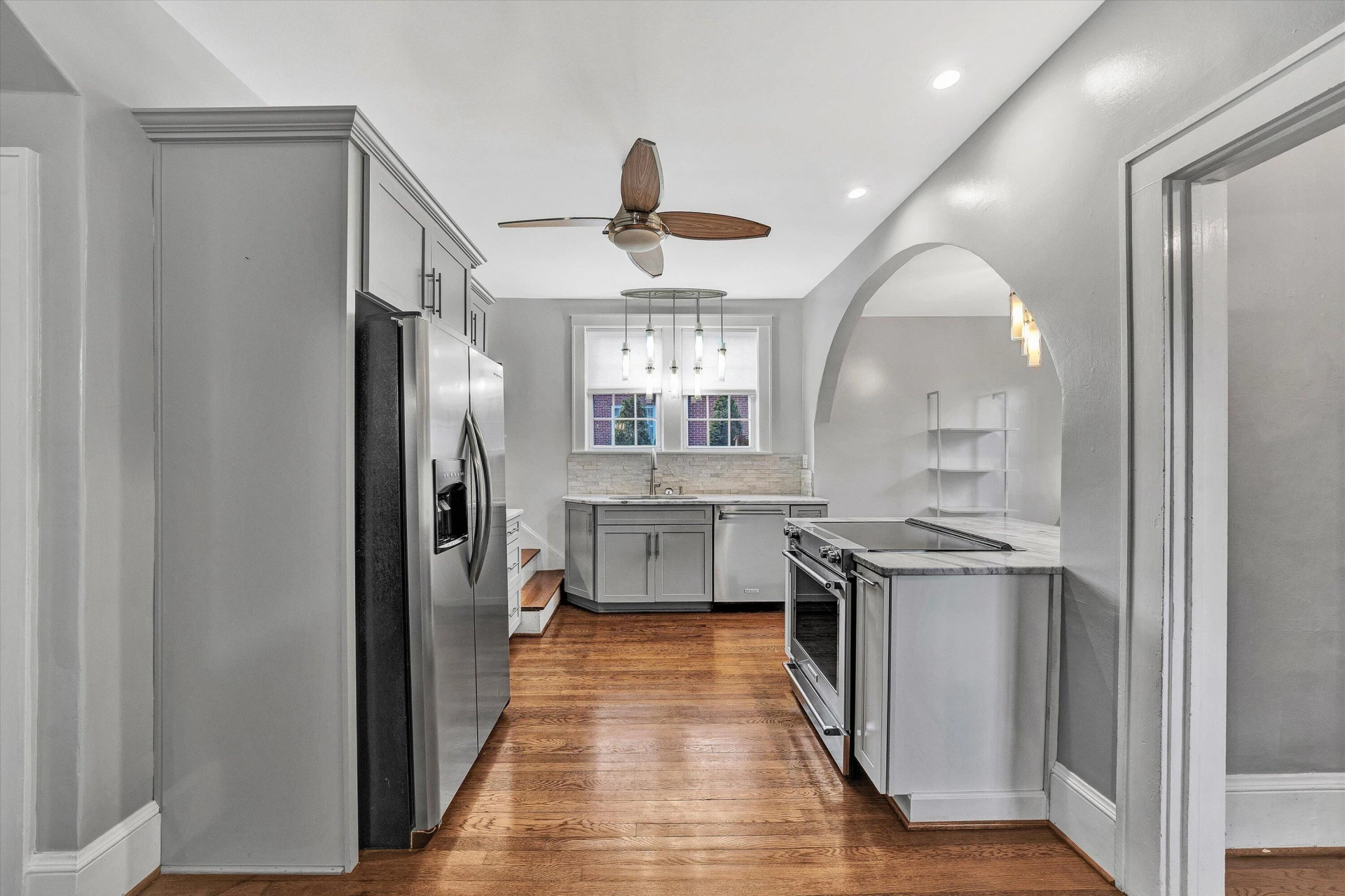 2705 Wycliffe AVE SW - Photo 20