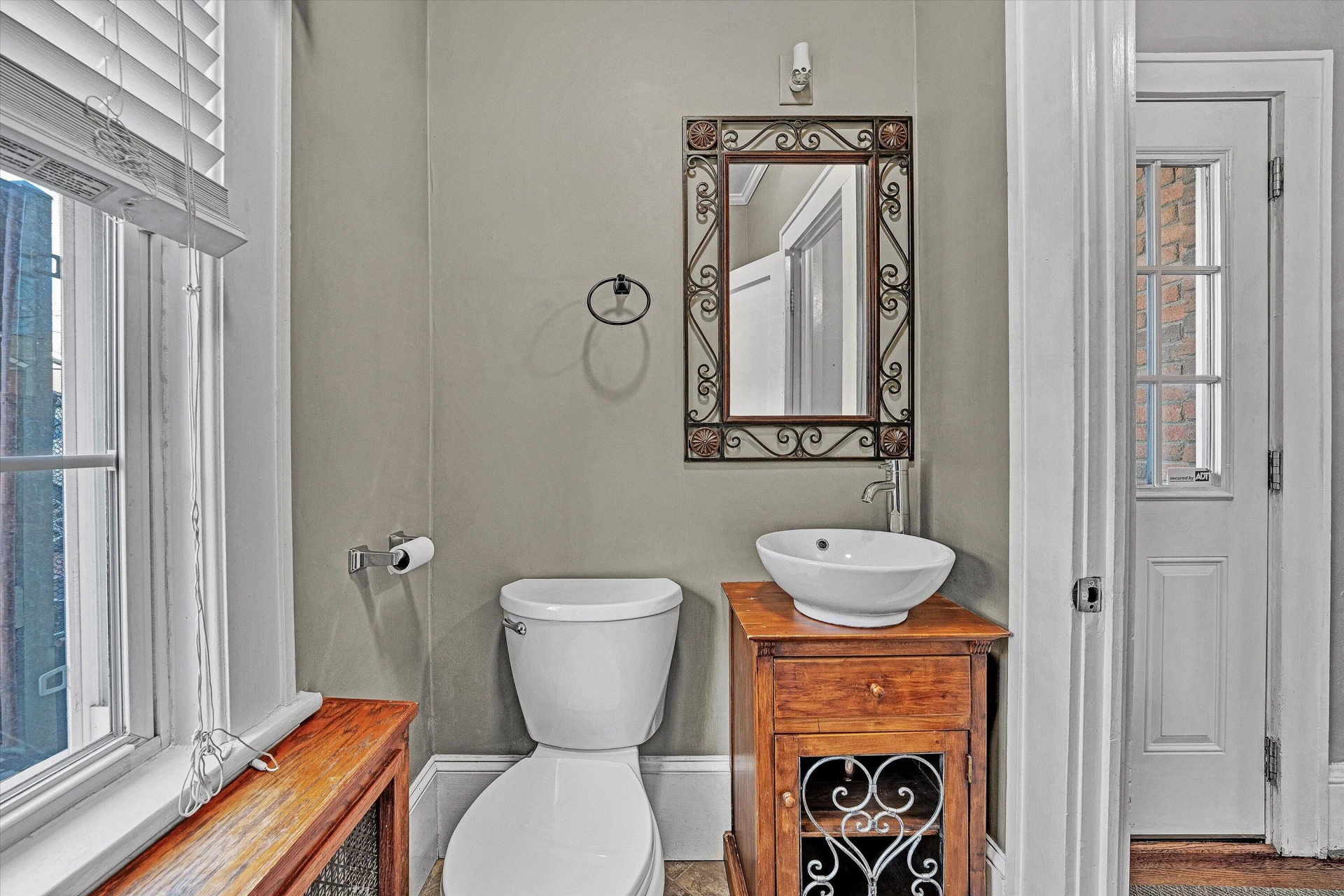2705 Wycliffe AVE SW - Photo 26