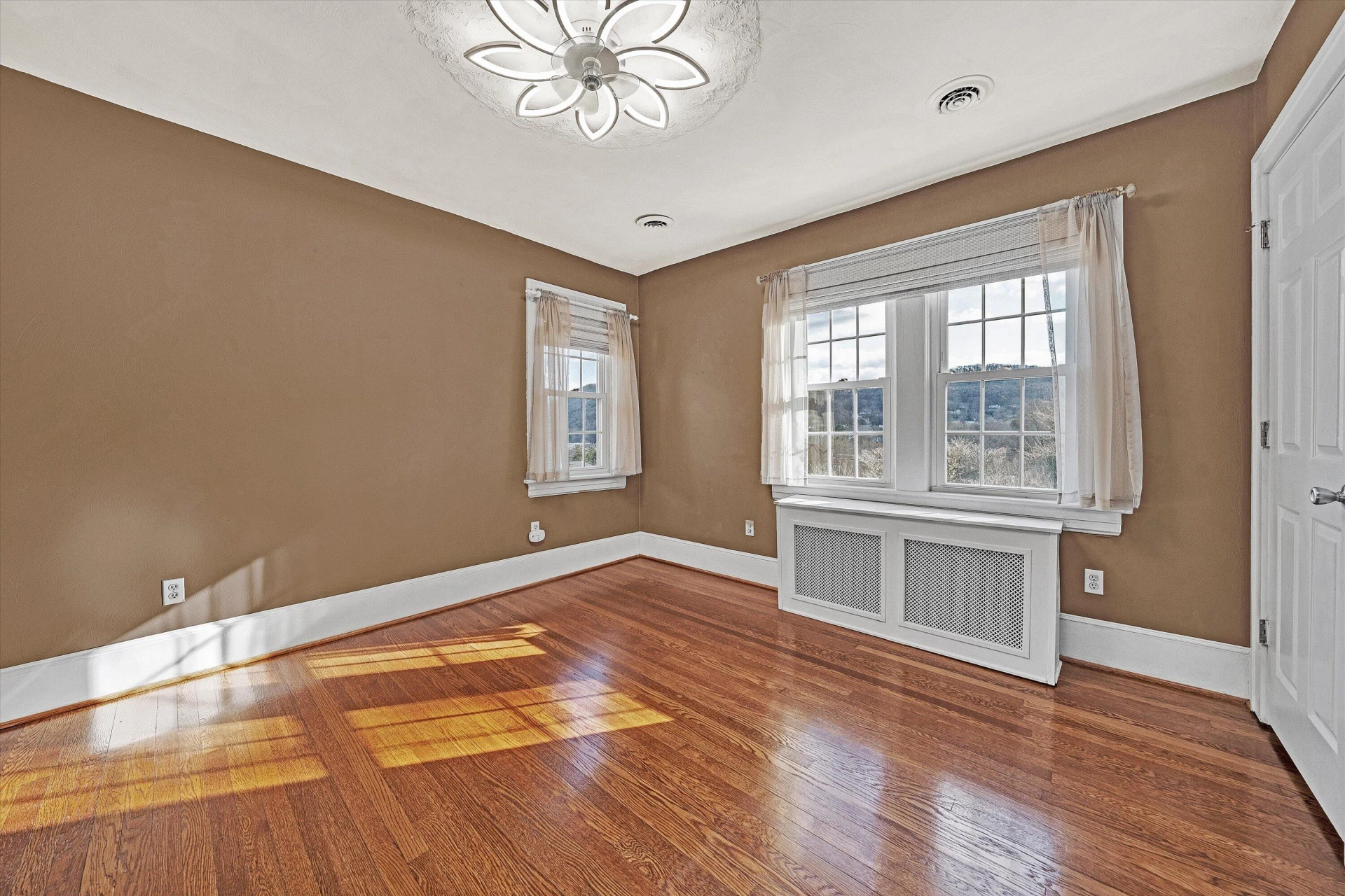 2705 Wycliffe AVE SW - Photo 31