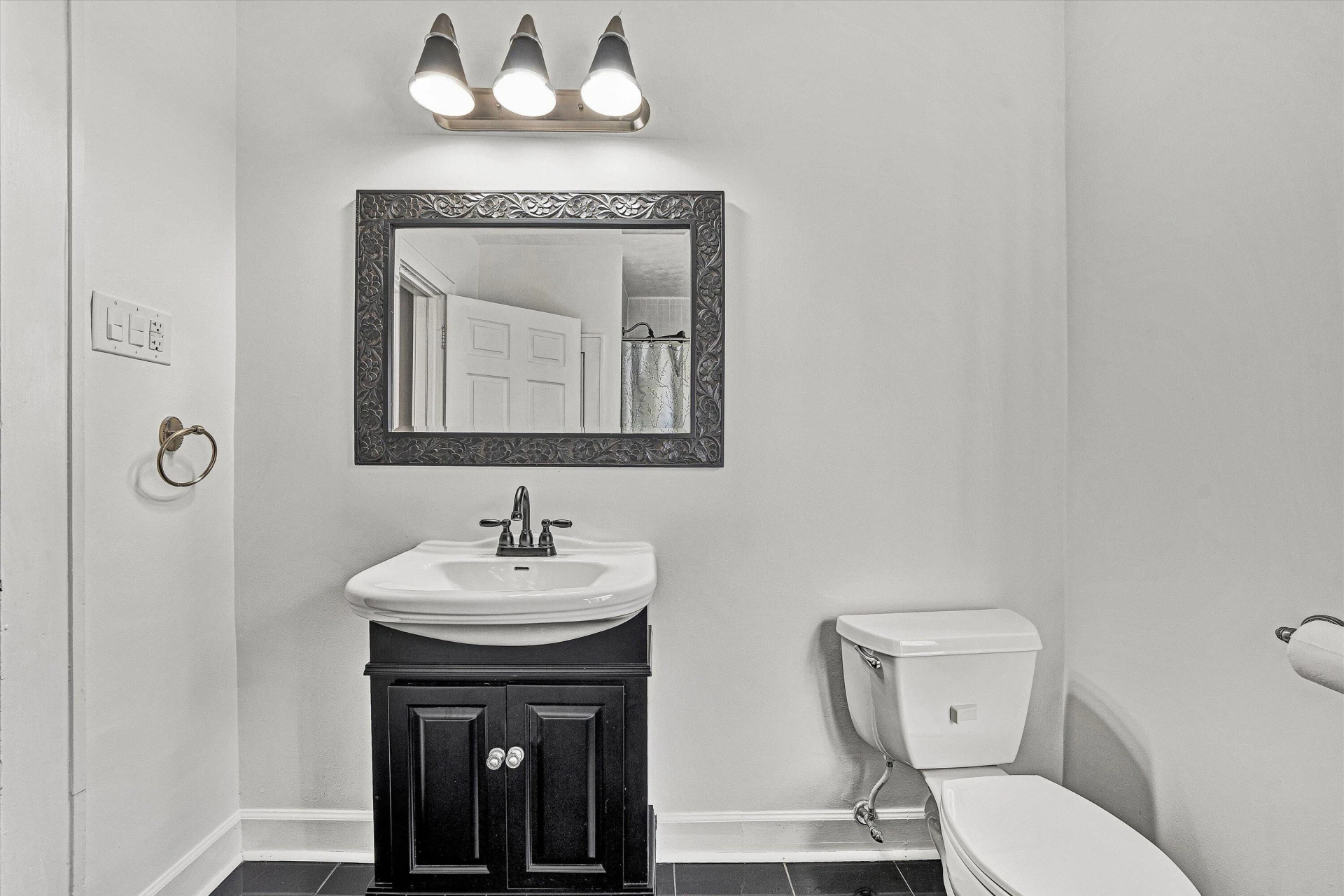 2705 Wycliffe AVE SW - Photo 40