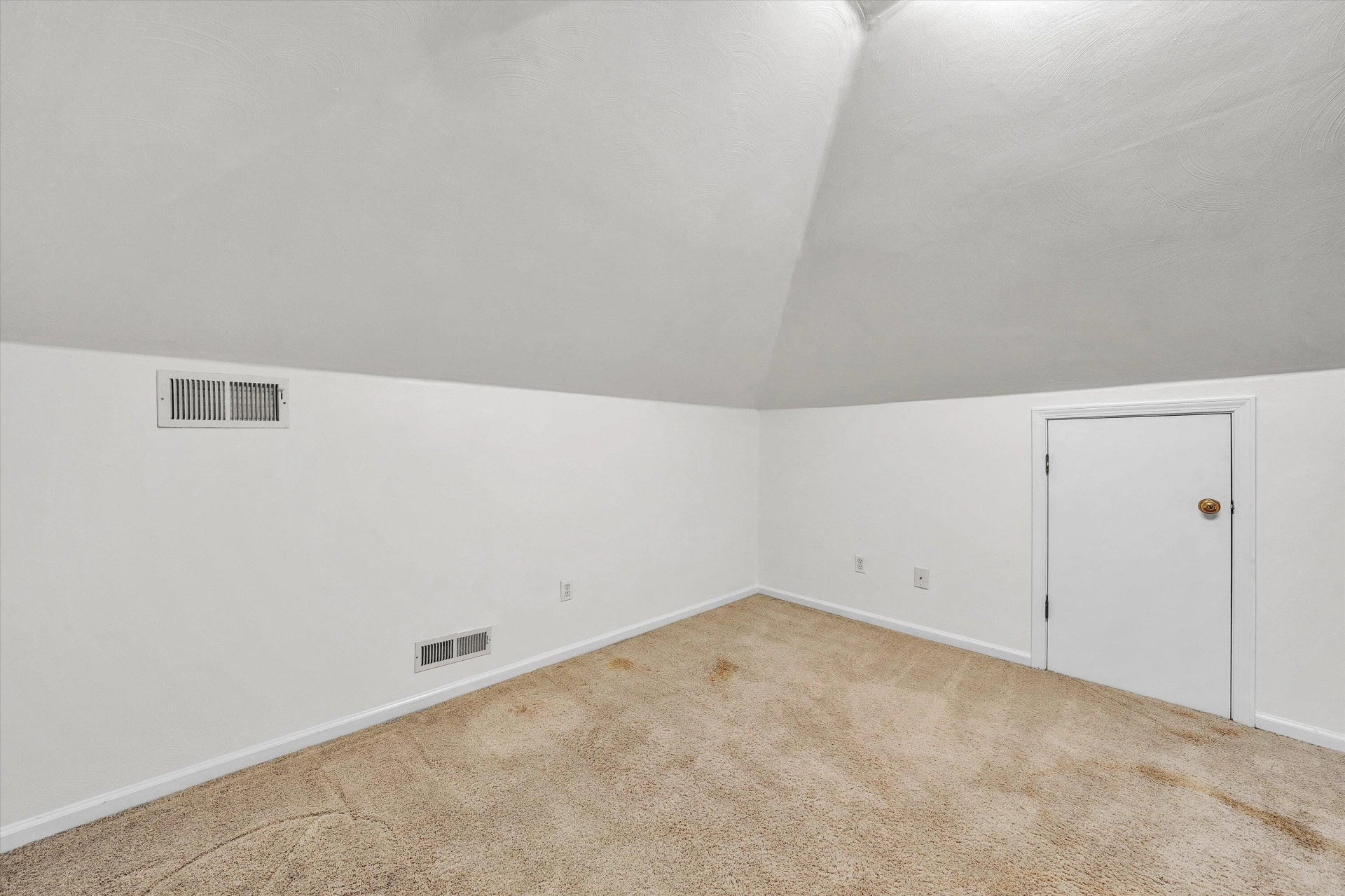 2705 Wycliffe AVE SW - Photo 42