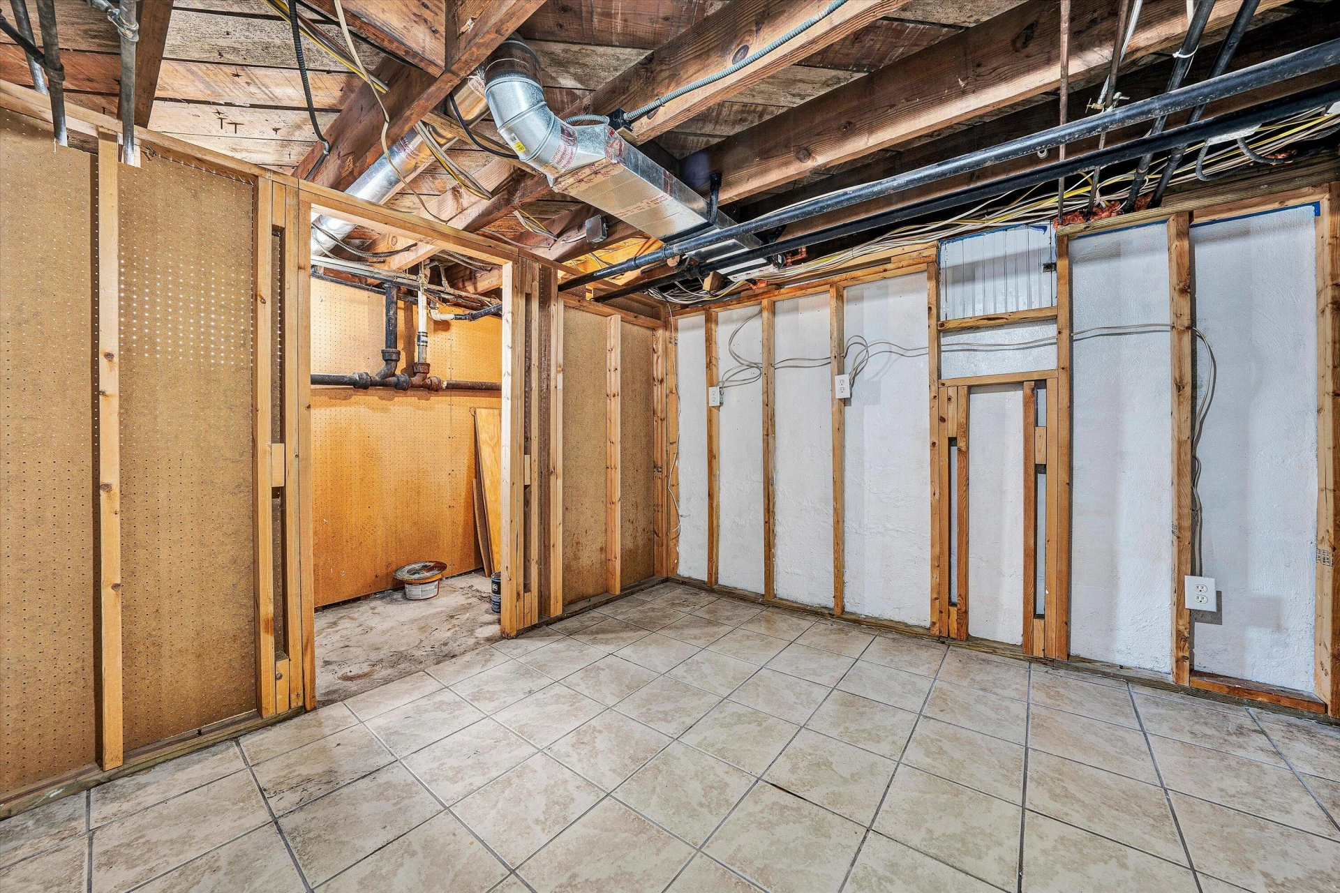 2705 Wycliffe AVE SW - Photo 45