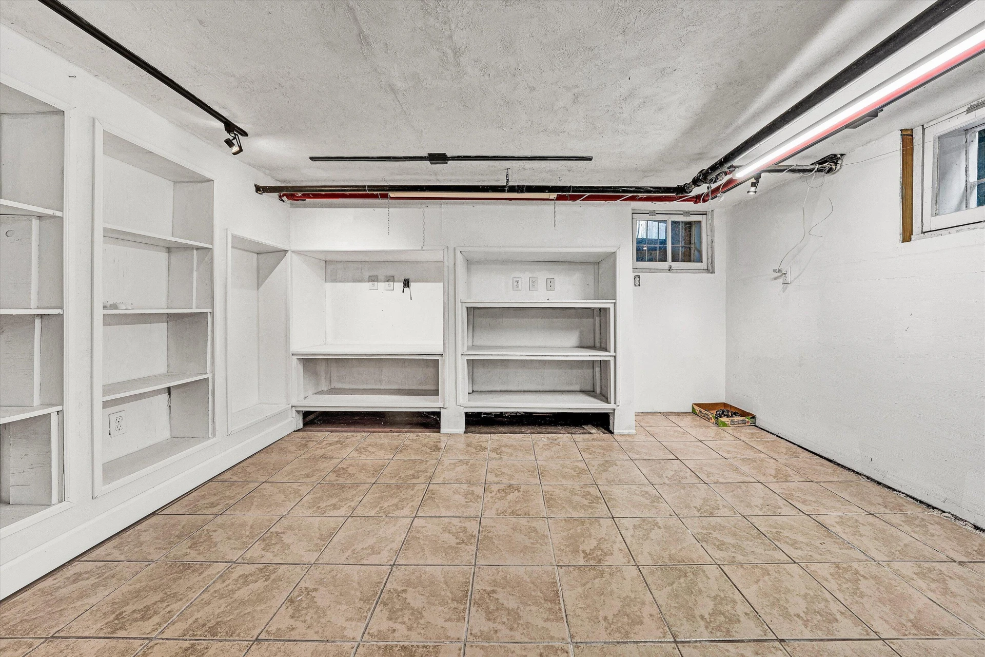 2705 Wycliffe AVE SW - Photo 47