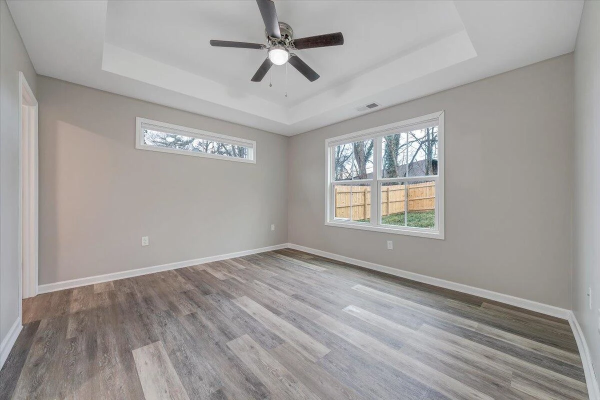 1424 Varnell AVE NE - Photo 13
