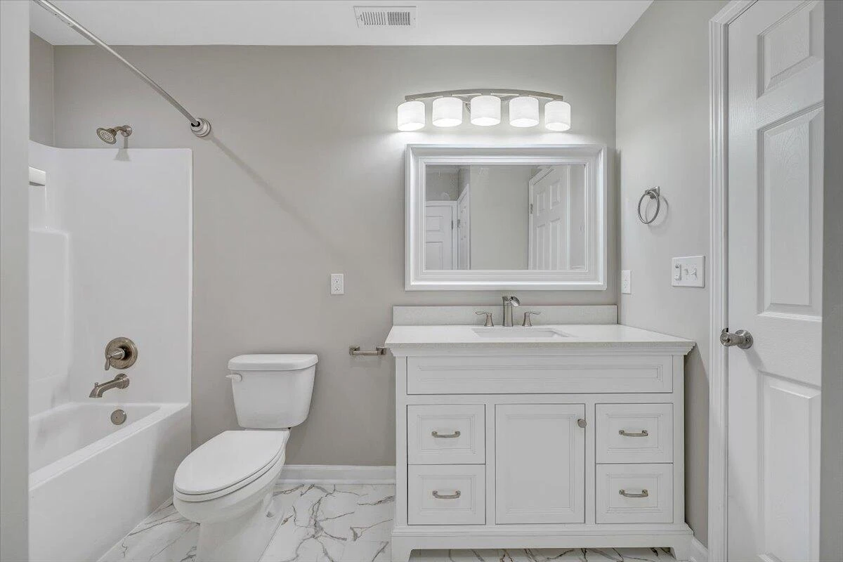 1424 Varnell AVE NE - Photo 17