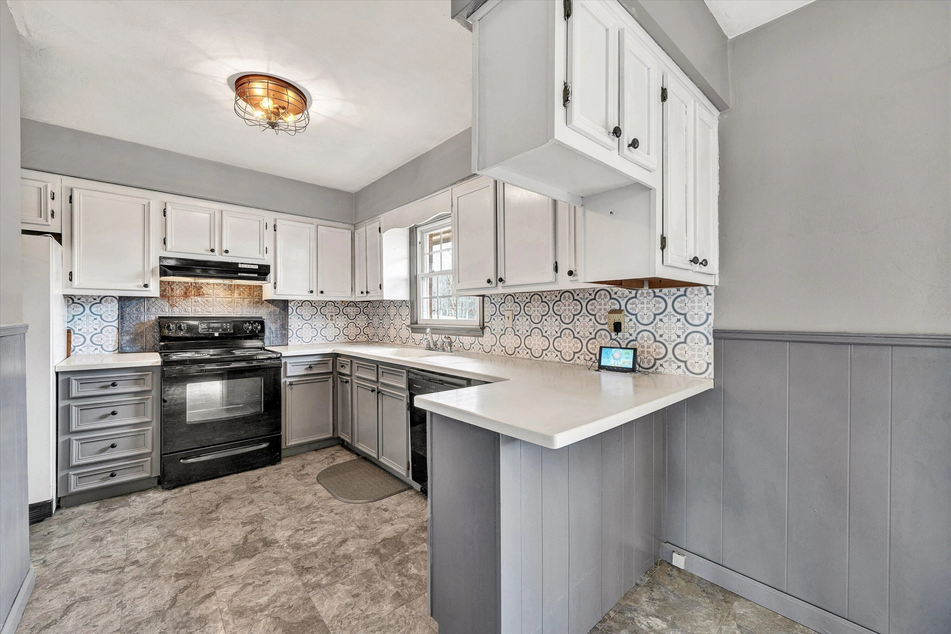 955 Kingston RD - Photo 12