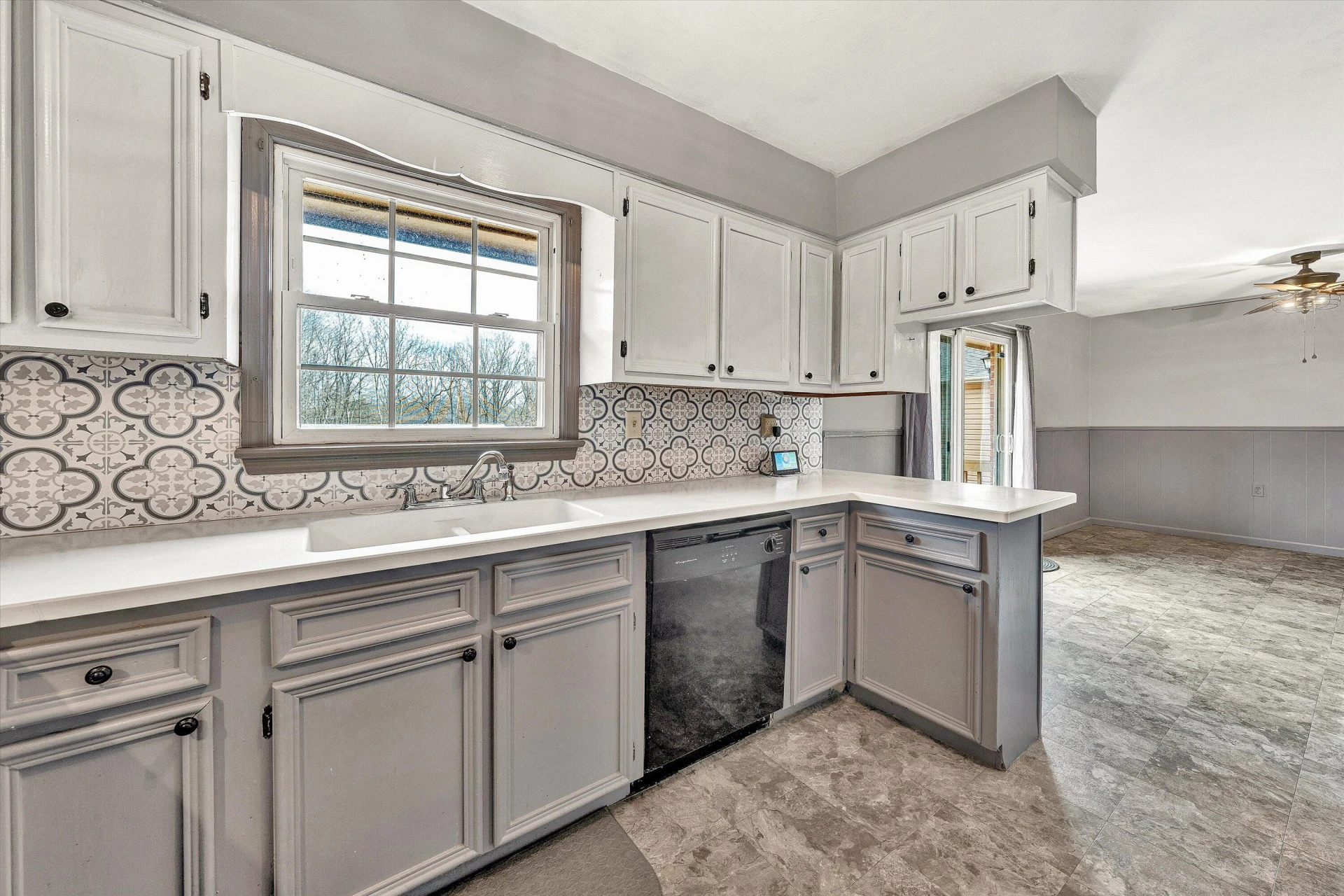 955 Kingston RD - Photo 13