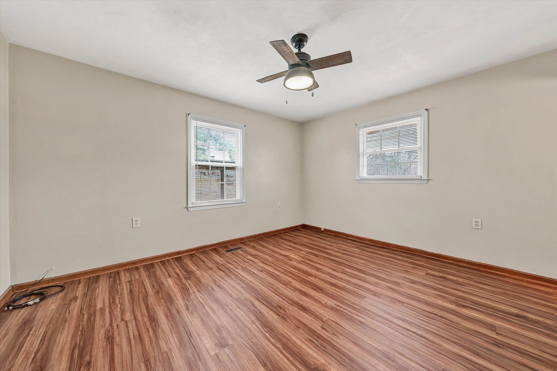 955 Kingston RD - Photo 17