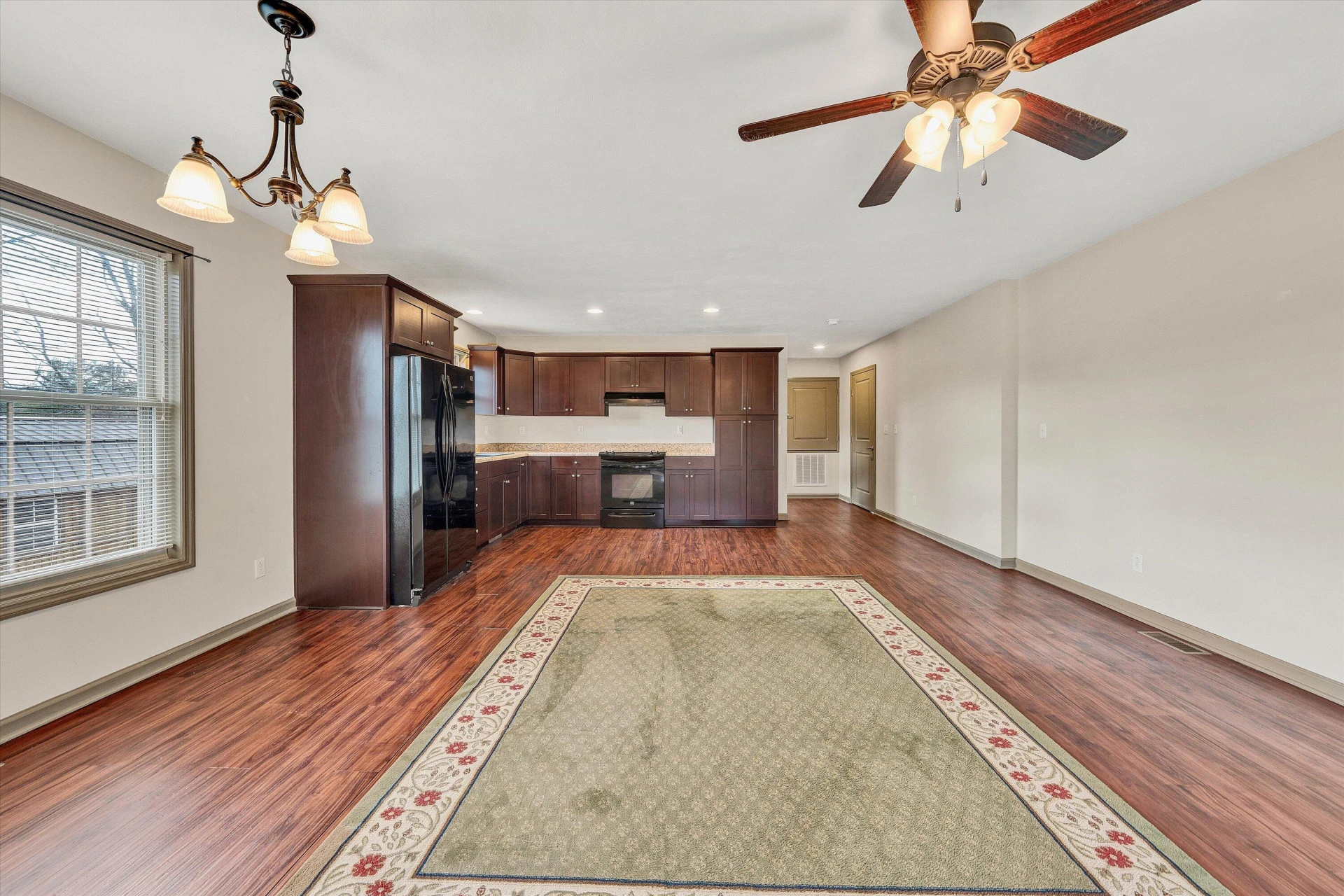 955 Kingston RD - Photo 28