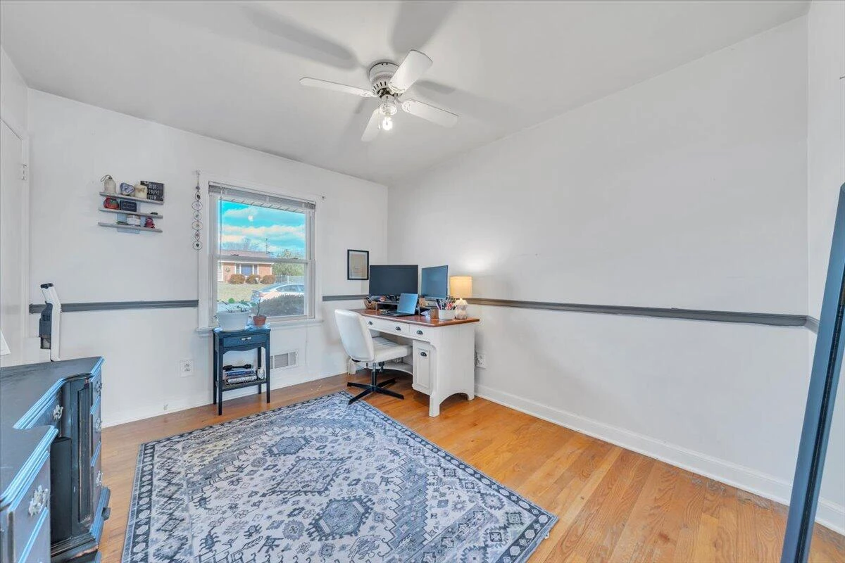 4336 Fontaine DR - Photo 23