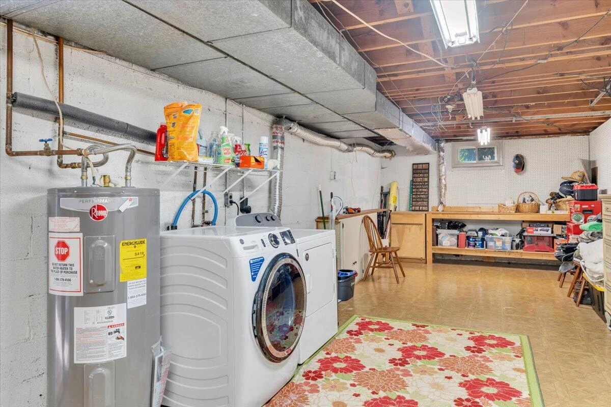 4336 Fontaine DR - Photo 36