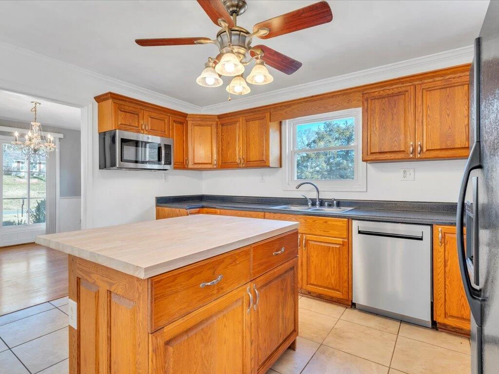 135 Old Furnace RD - Photo 16