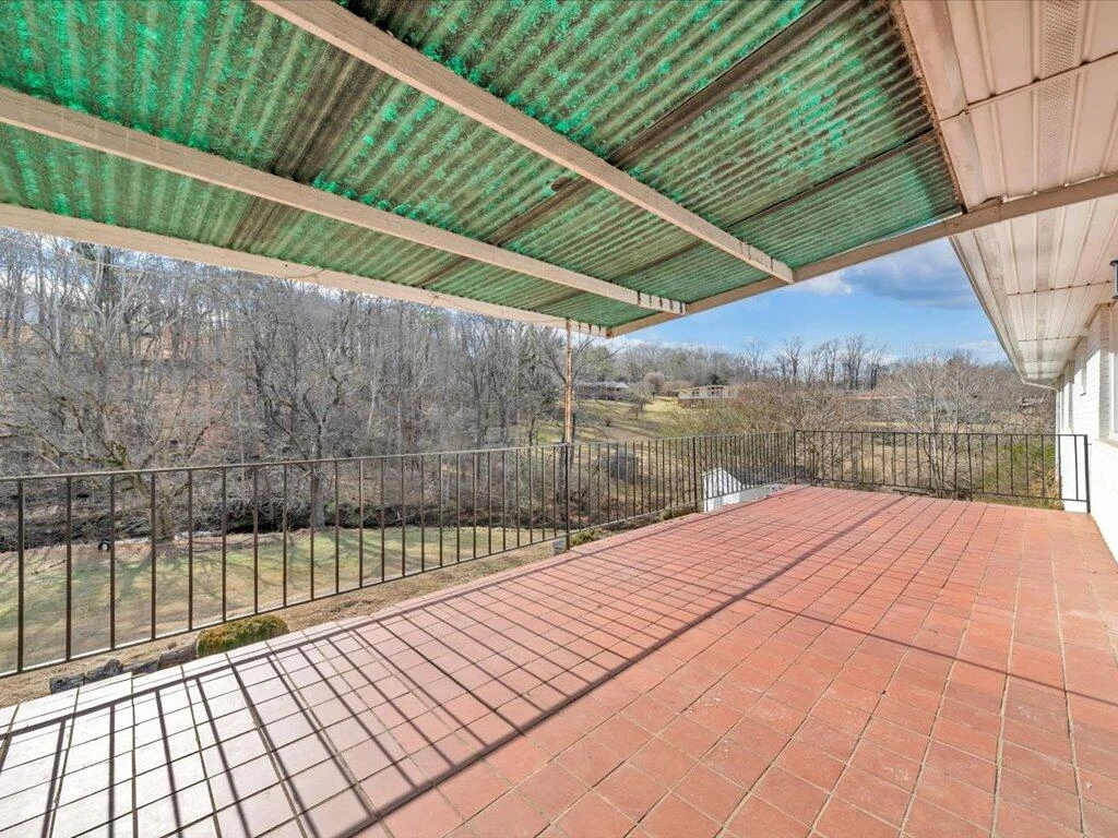 135 Old Furnace RD - Photo 23