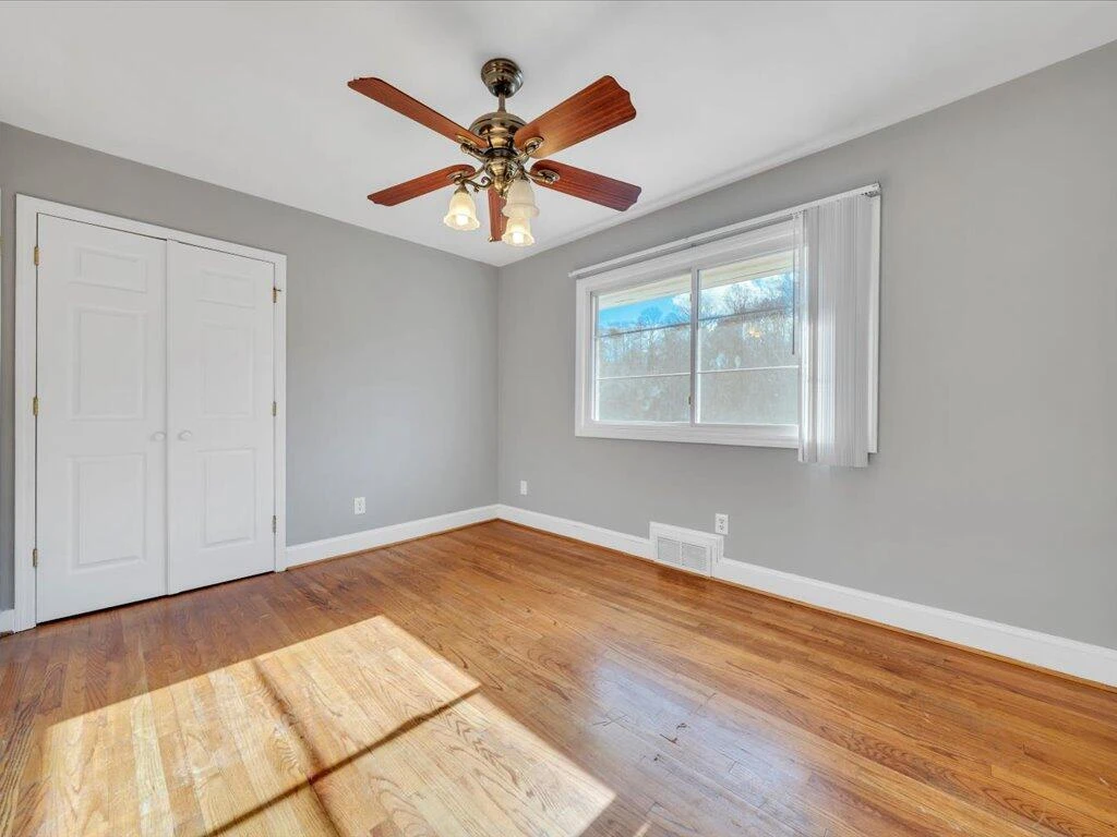135 Old Furnace RD - Photo 26