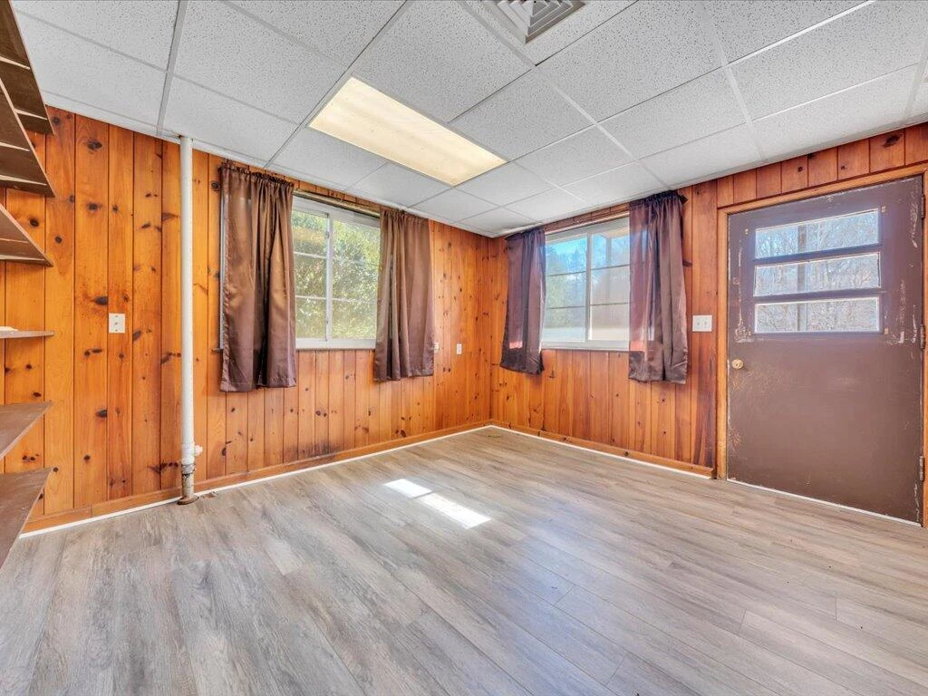 135 Old Furnace RD - Photo 43