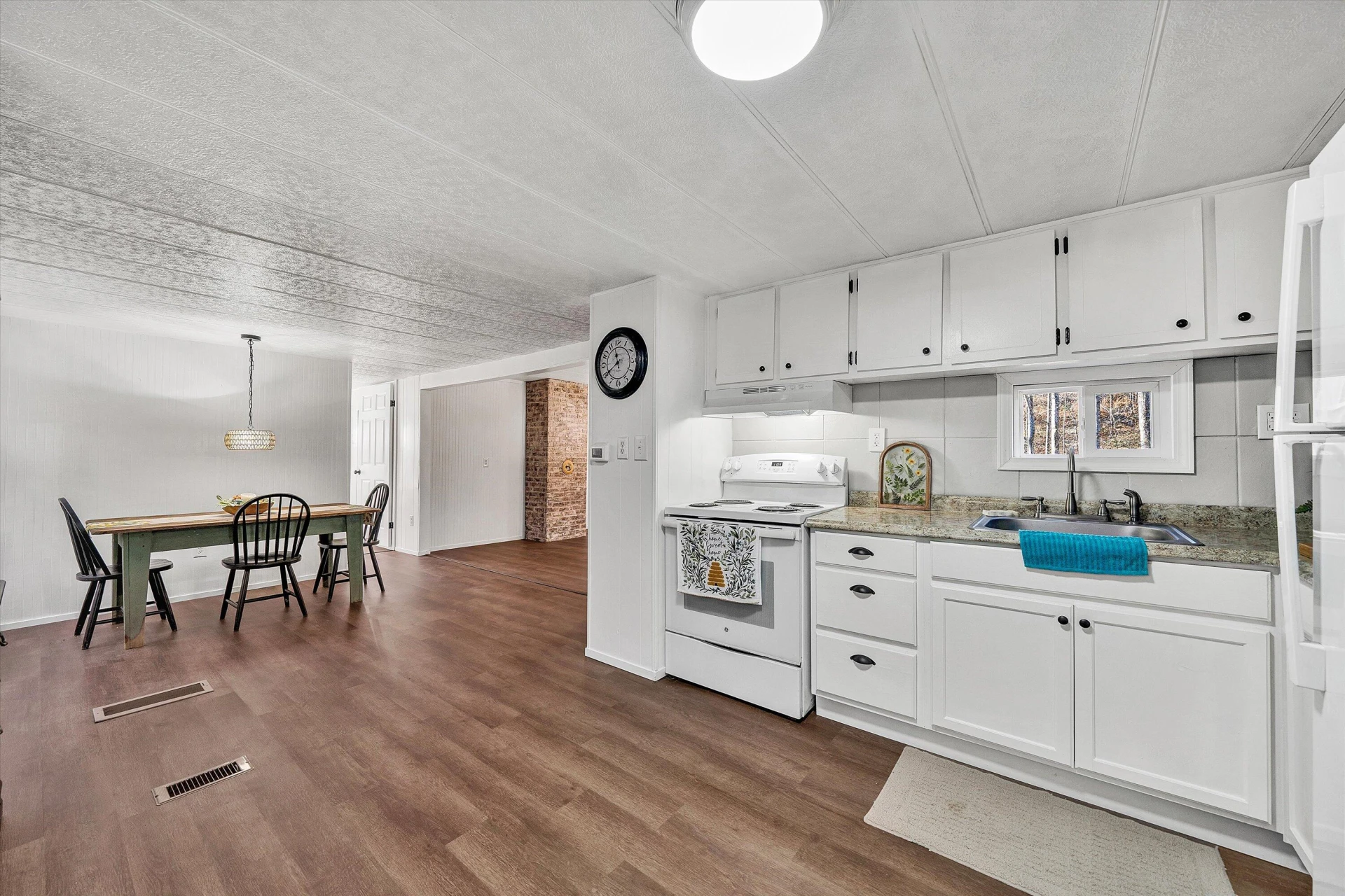 11111 Sontag RD - Photo 18
