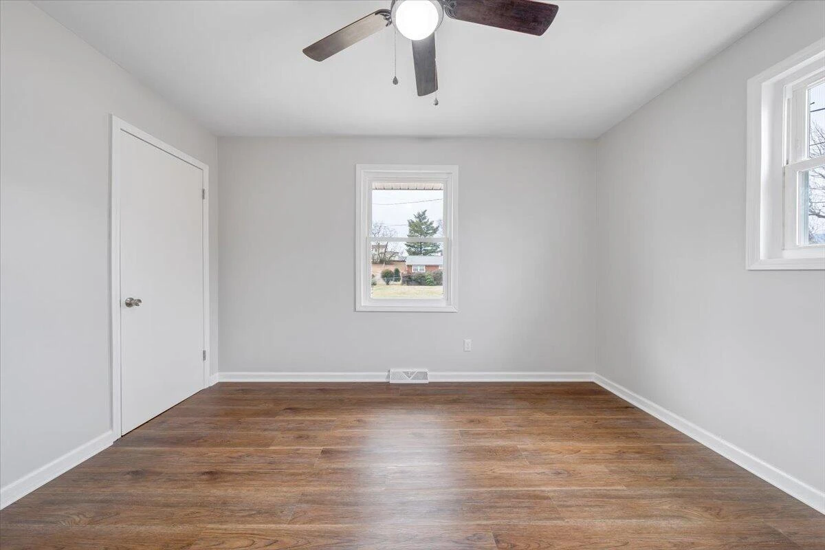 2120 Ellison AVE - Photo 18