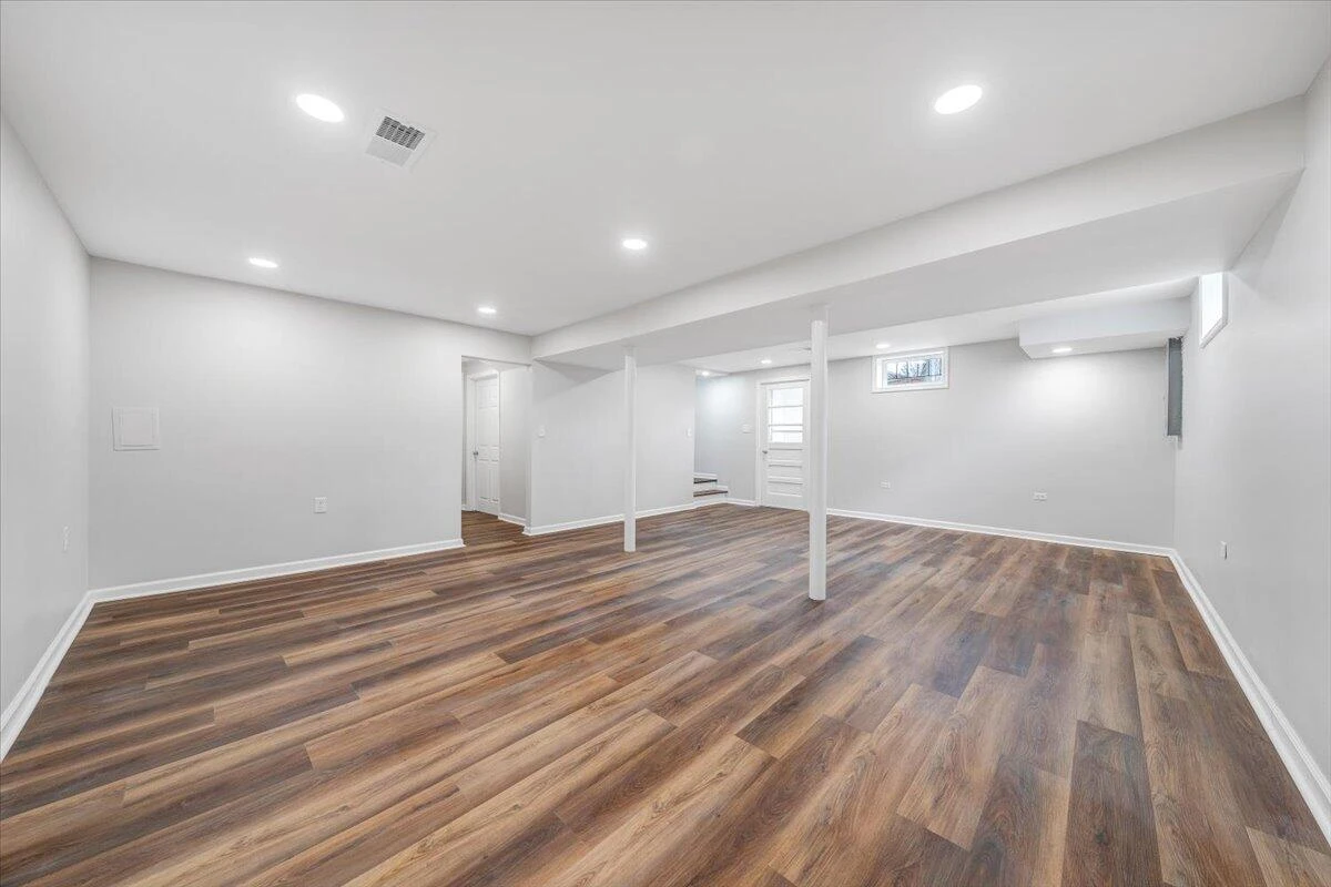 2120 Ellison AVE - Photo 23