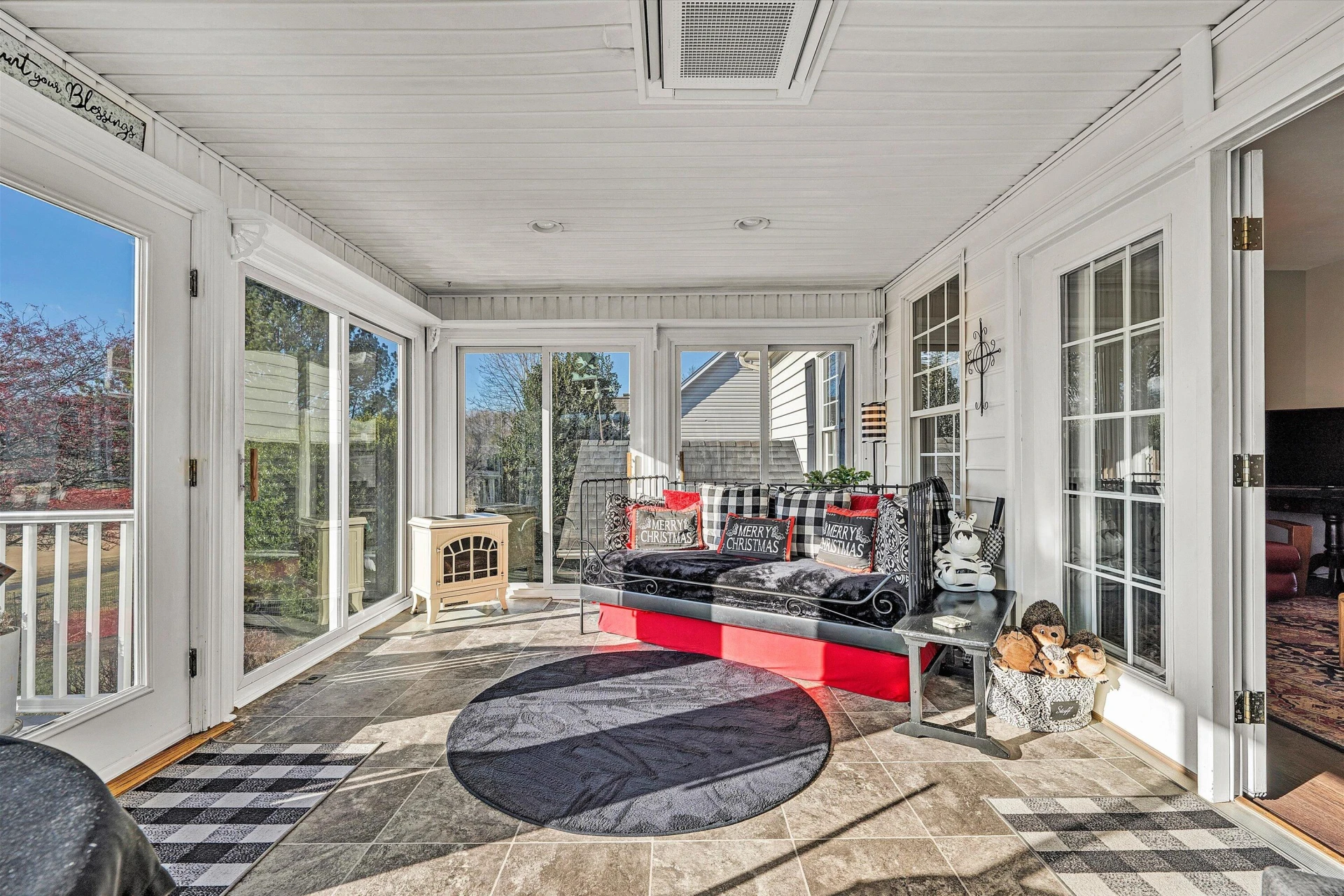 395 Chestnut Creek DR - Photo 26