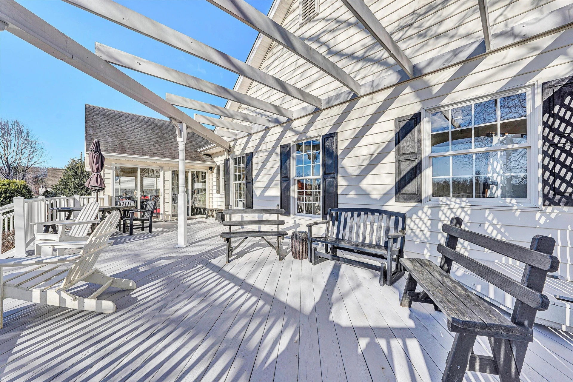 395 Chestnut Creek DR - Photo 42