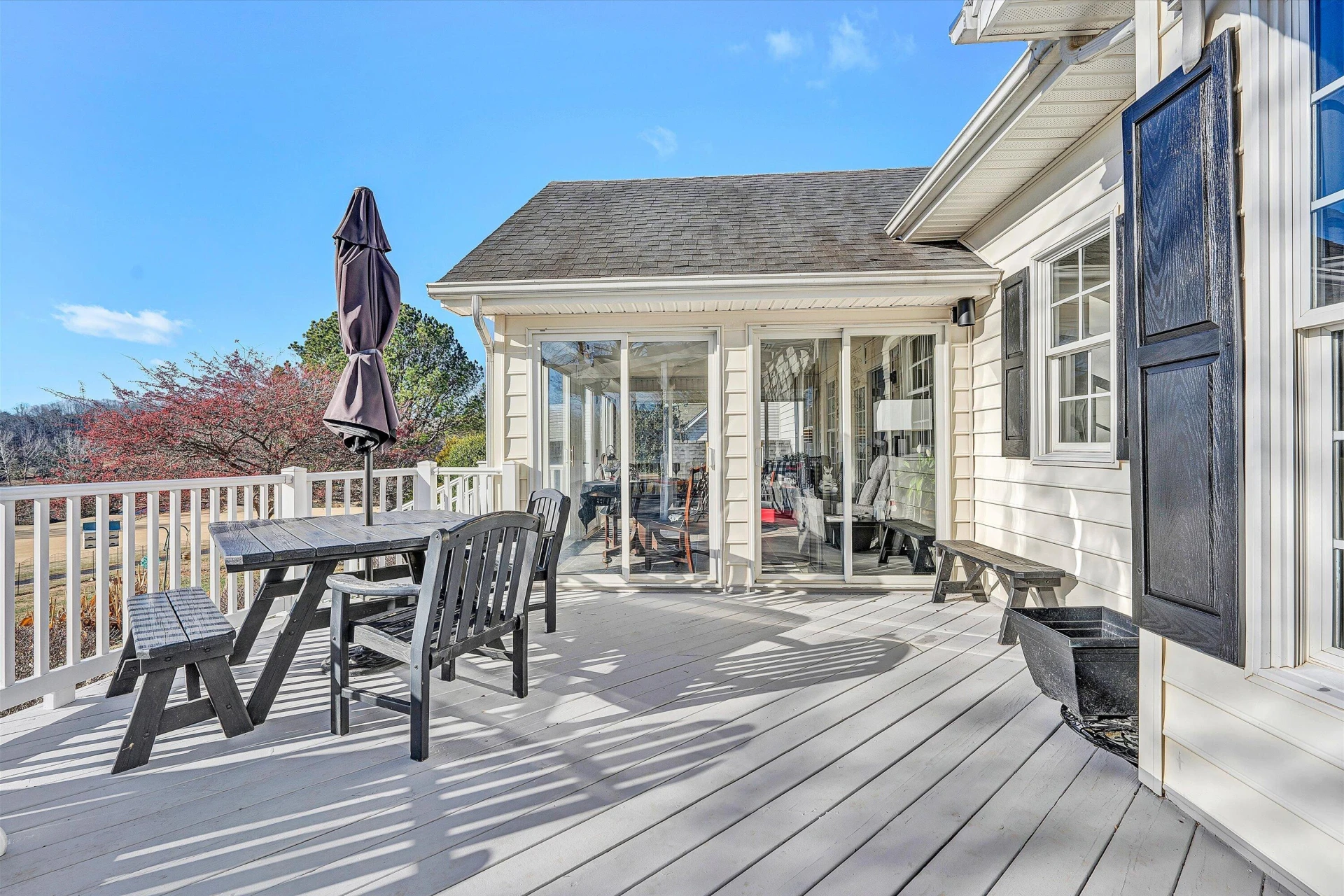 395 Chestnut Creek DR - Photo 45