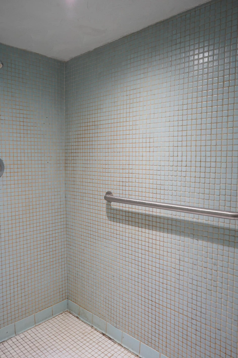 934 Pocahontas AVE NE - Photo 27