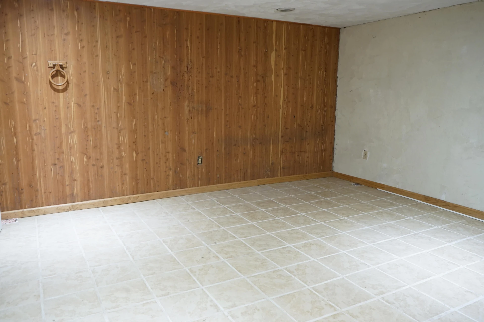934 Pocahontas AVE NE - Photo 31