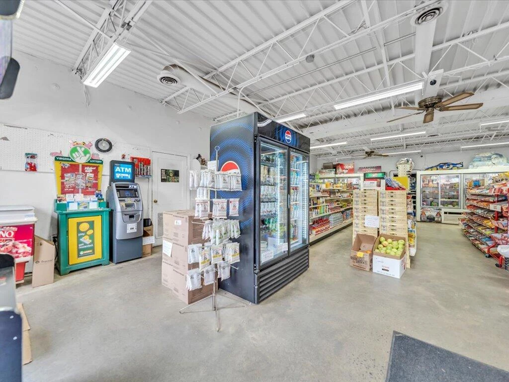 12825 Henry RD - Photo 10