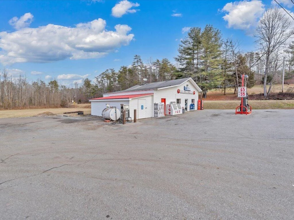 12825 Henry RD - Photo 24