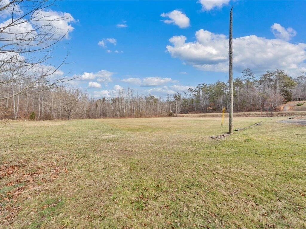 12825 Henry RD - Photo 25