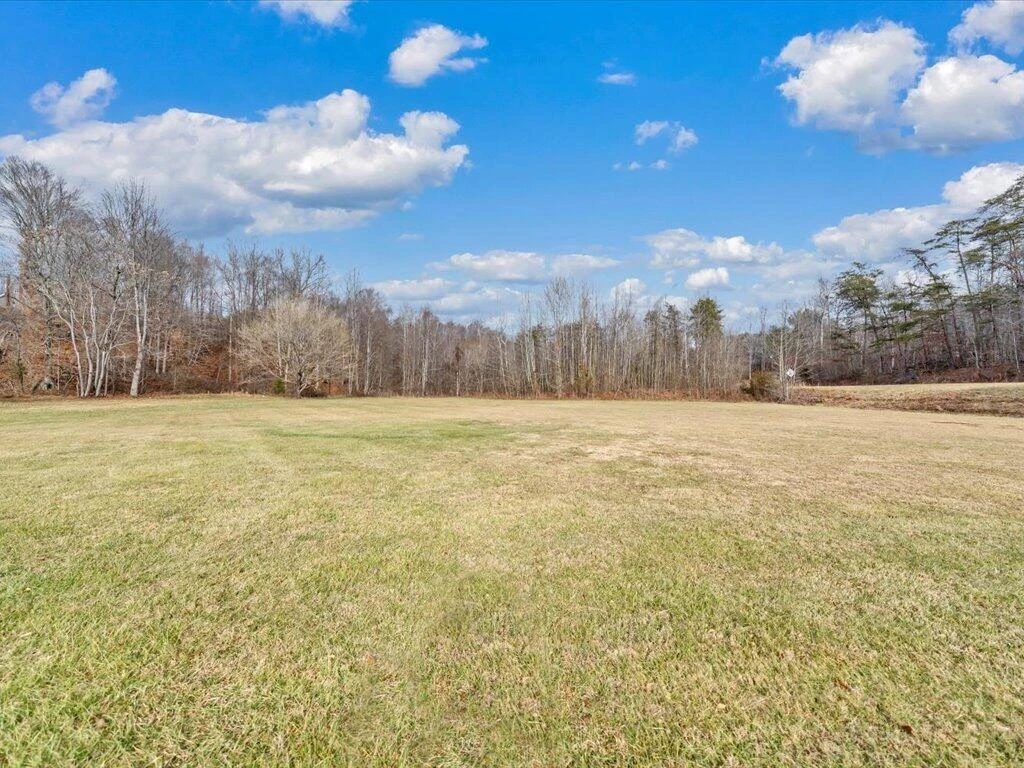 12825 Henry RD - Photo 26