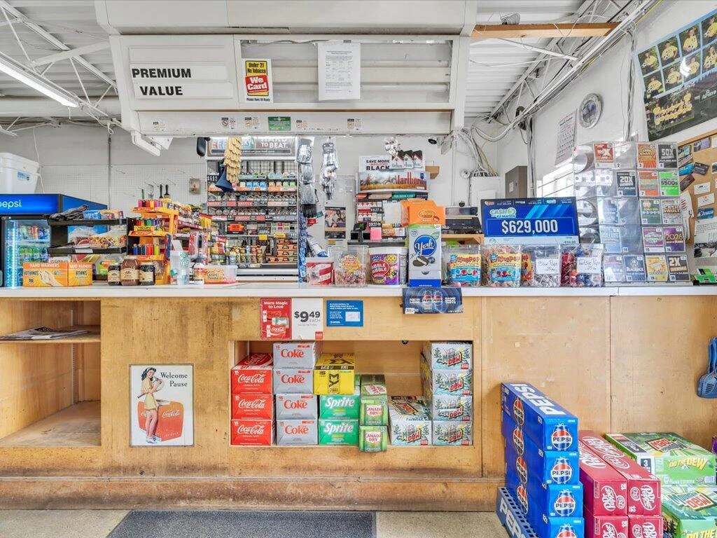 12825 Henry RD - Photo 6