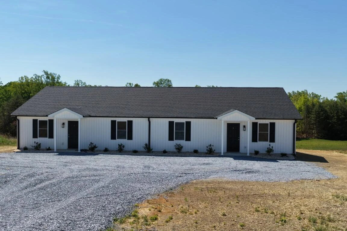 2266 Smith Mountain Lake PKWY - Photo 2