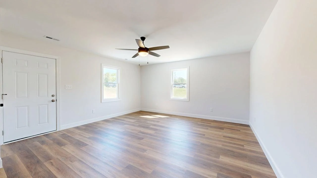 2266 Smith Mountain Lake PKWY - Photo 3
