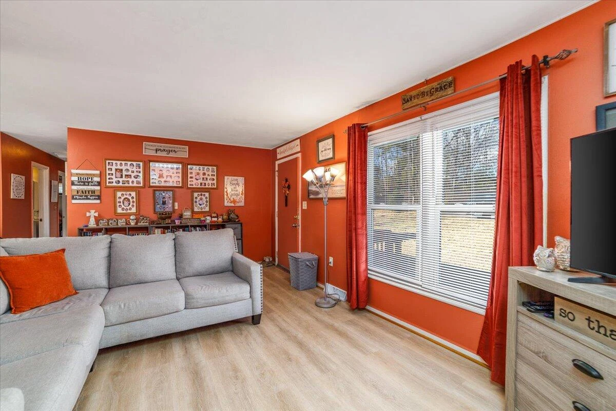 3732 Janney LN - Photo 7