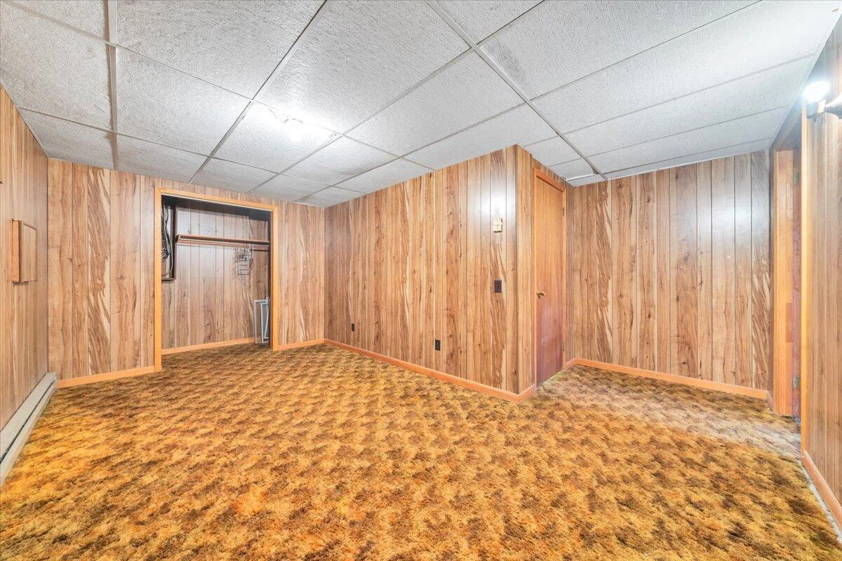 89 Lee ST - Photo 48