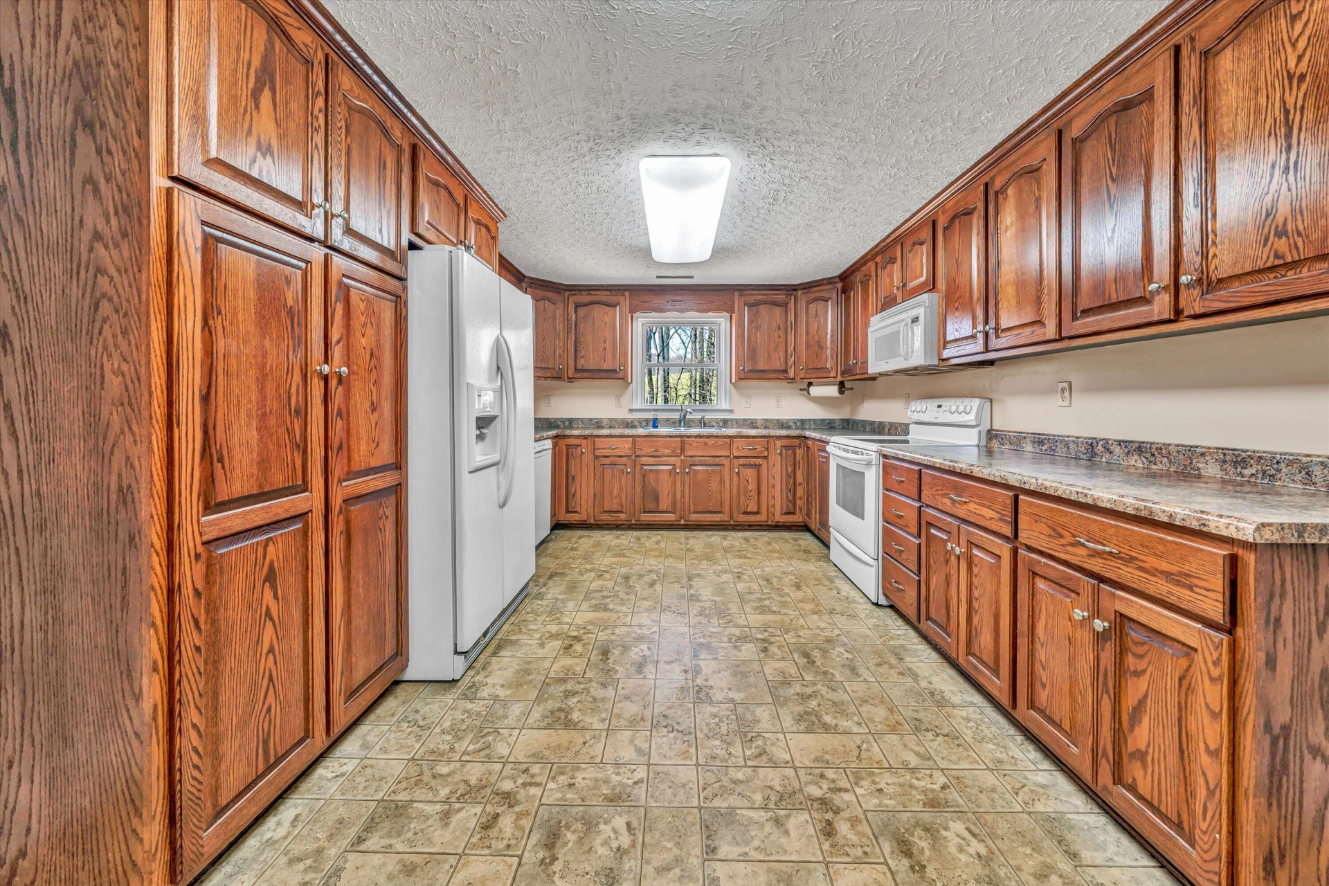 90 CAMPBELLWOOD RD - Photo 14