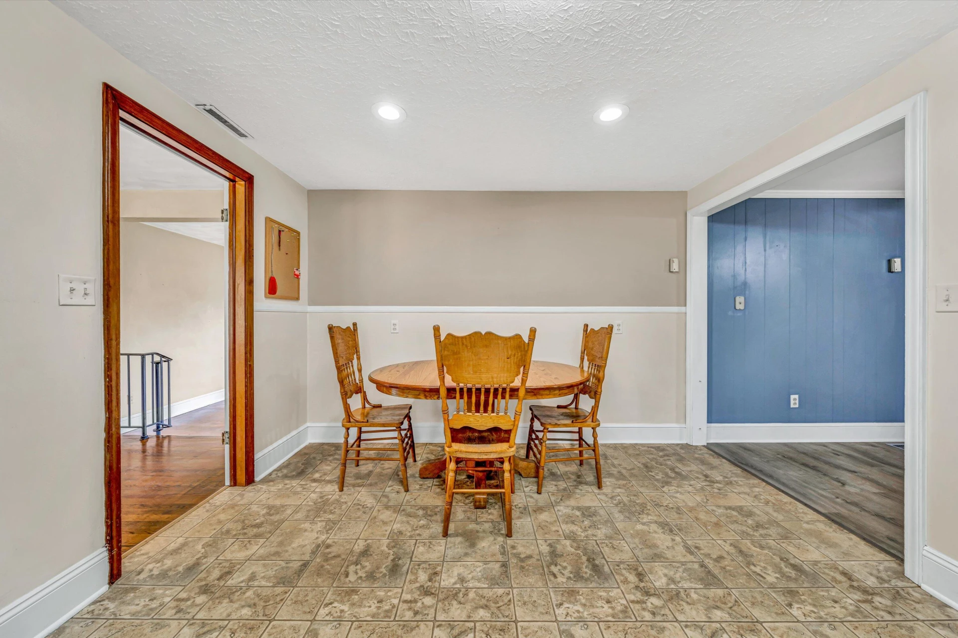 90 CAMPBELLWOOD RD - Photo 17