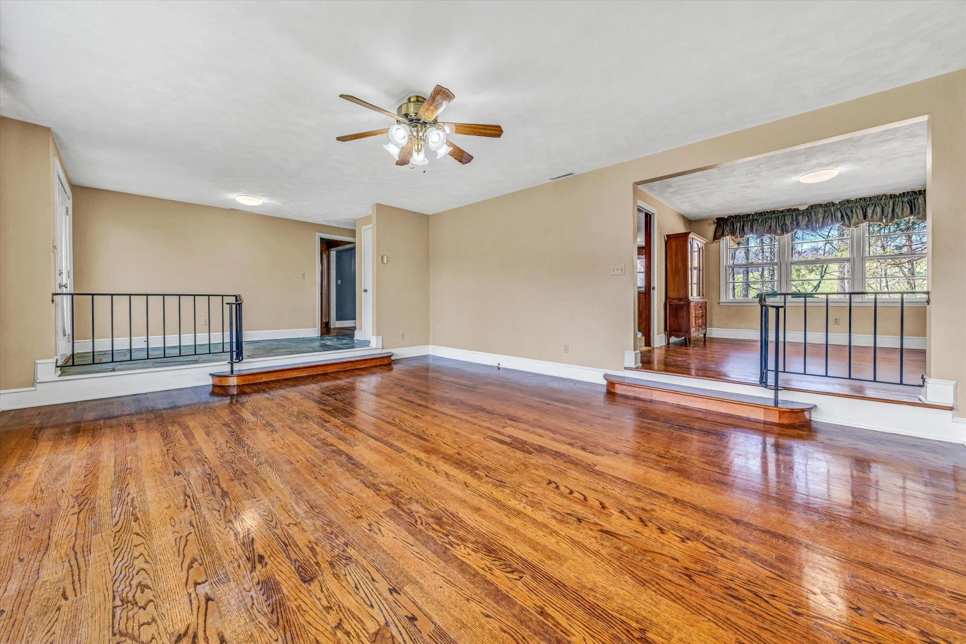 90 CAMPBELLWOOD RD - Photo 8